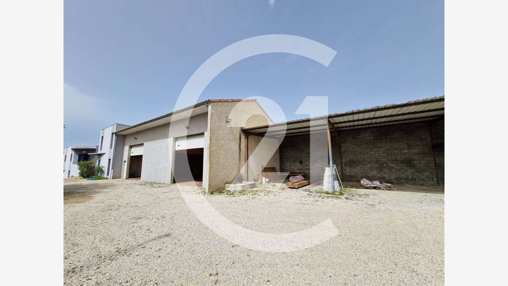 AV ensemble immobilier professionnel à Valence