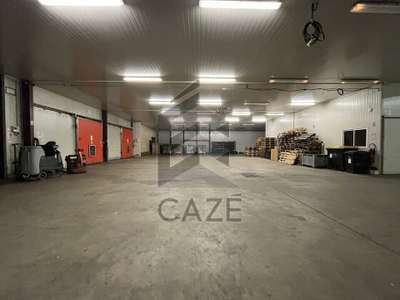 Entrepôt de 2480m² à vendre en ZA proche Marmande