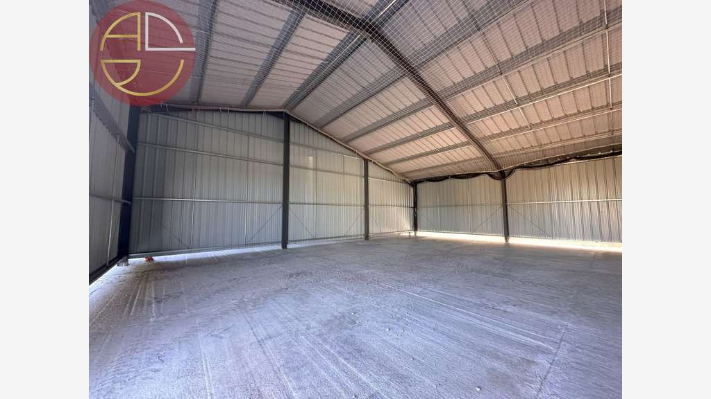 A vendre entrepôt 662m² au Sud Est de Toulouse