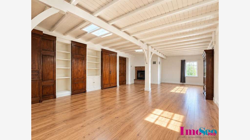 Entrepôt 168m² à vendre proche rocade à Bègles