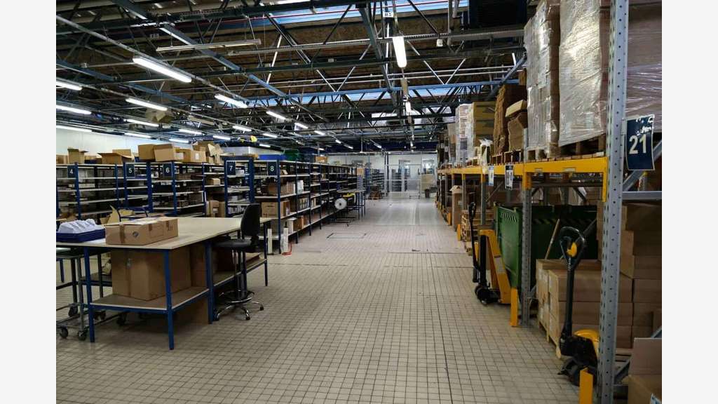 À vendre entrepôt de 6635m² à Châlons-en-Champagne