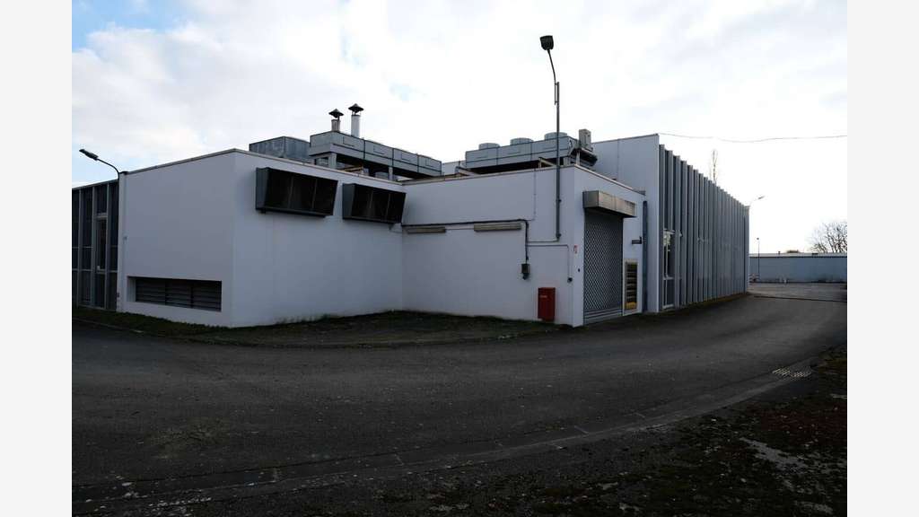 À vendre entrepôt de 6635m² à Châlons-en-Champagne