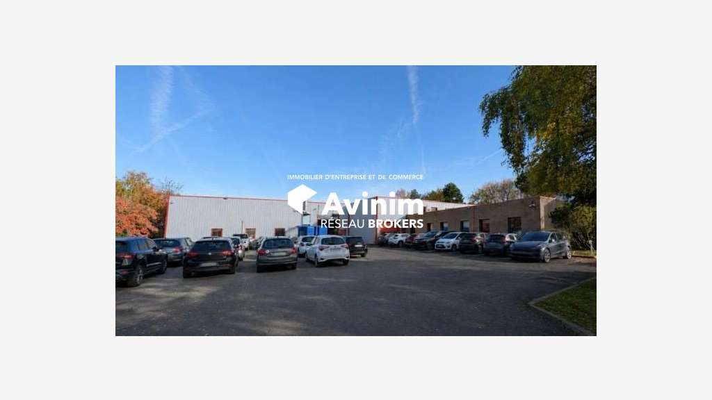 Entrepôt 2446m² à vendre à Cormeilles-en-Vexin