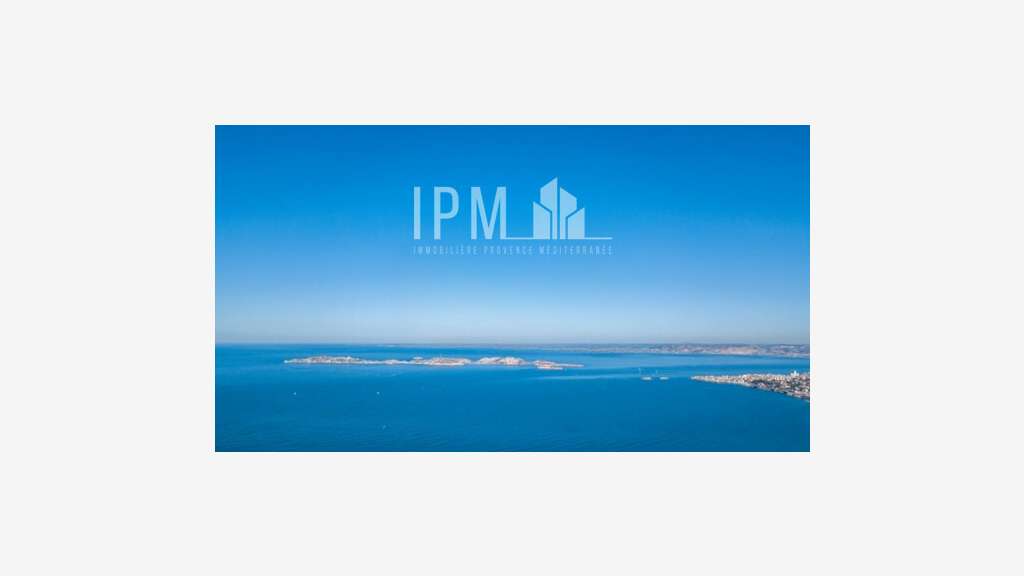 Entrepôt à vendre 68 m² Cinq Avenues 13004