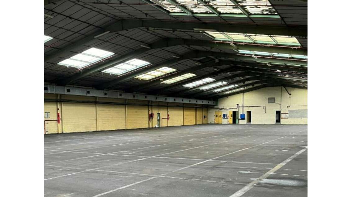 Vente entrepôt 6000m² divisible à Rouen ZA