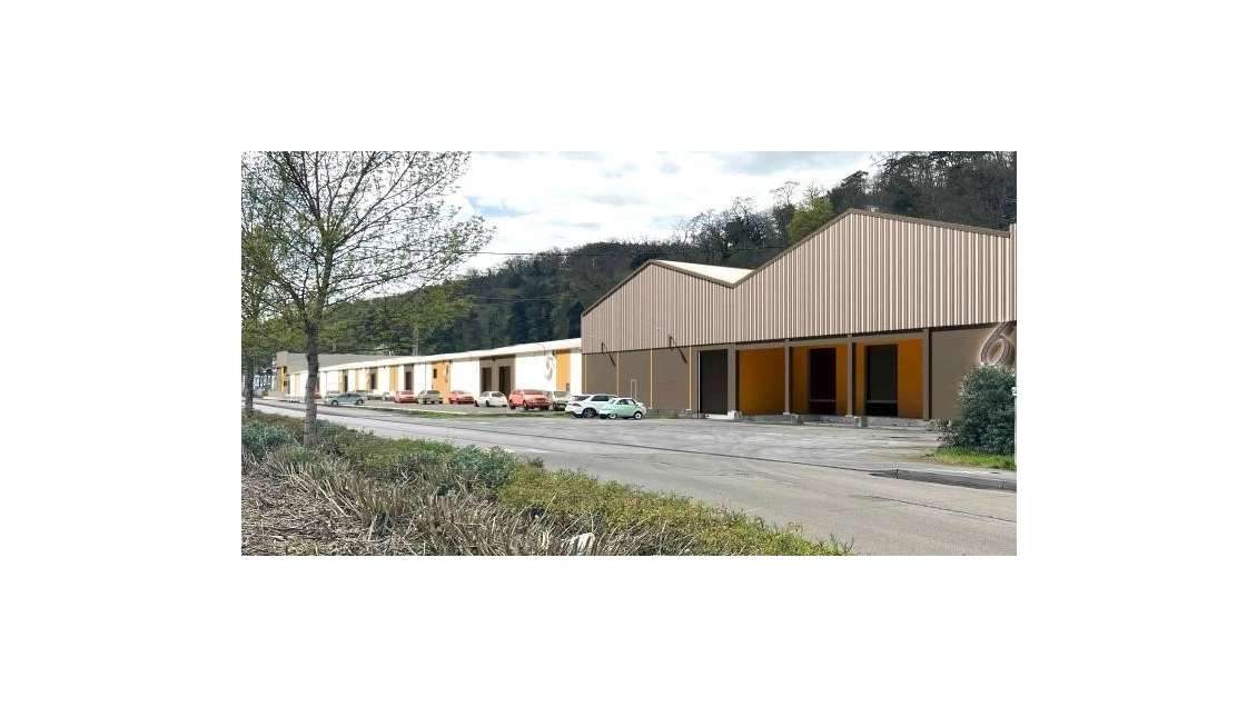 Vente entrepôt 1500m² à Rouen bordure de Seine