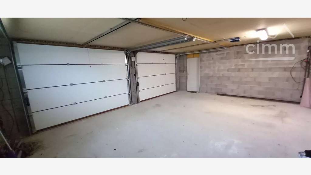 Vente grand entrepôt 662m² bien situé à Contres