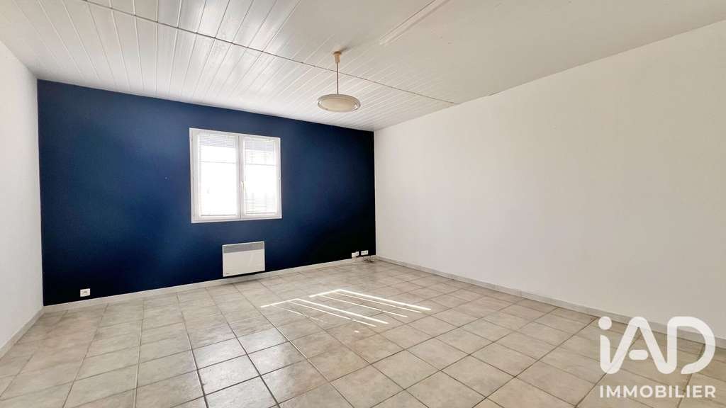 Vente 2 entrepôts de stockage 1230m² à Luquet