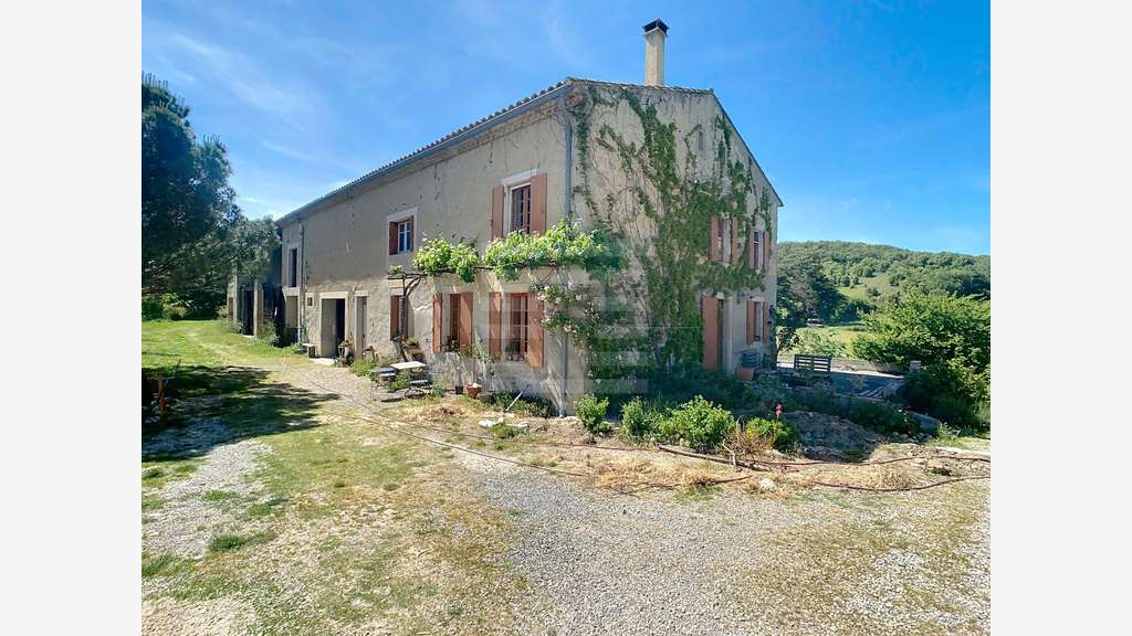Cède exceptionnelle propriété rurale Carcassonne