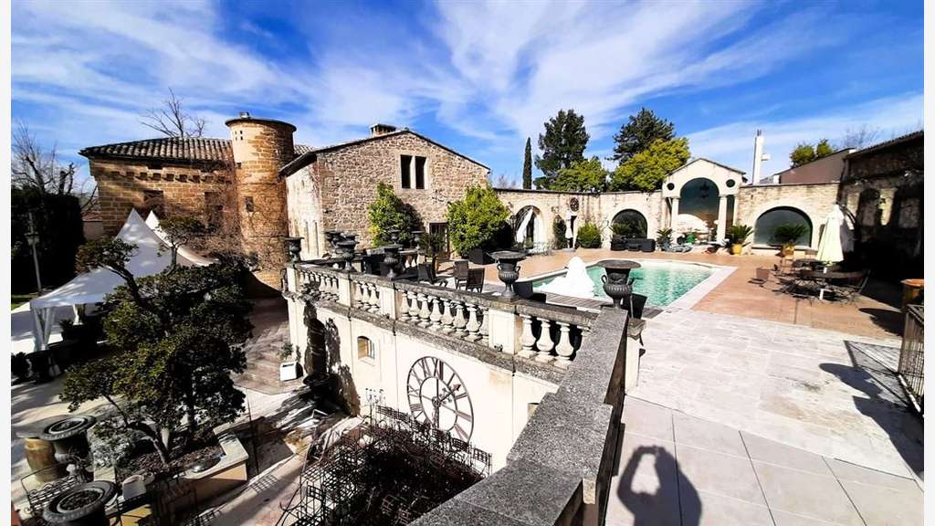 Vente Château d'exception aux portes du luberon