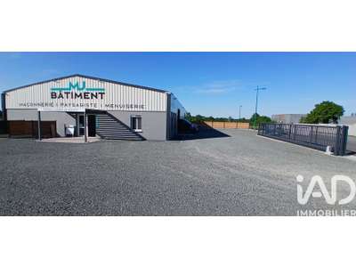 Vente Locaux d'activités - Entrepôts à Bazoges-en-Paillers