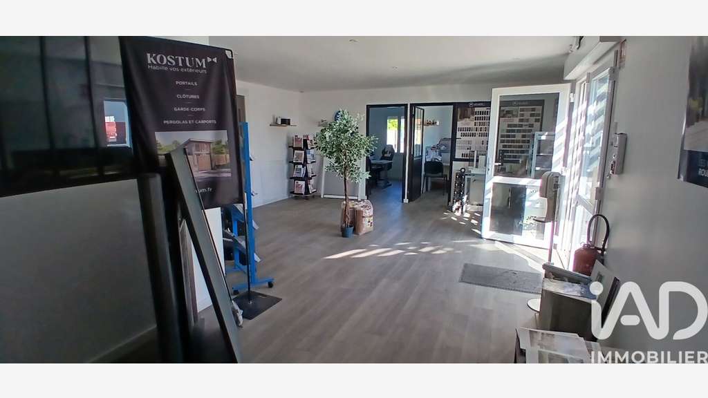 Vente local artisanal de 390m² Bazoges-en-Paillers