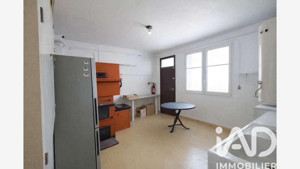 Vente maison avec garage et atelier à Beaucaire
