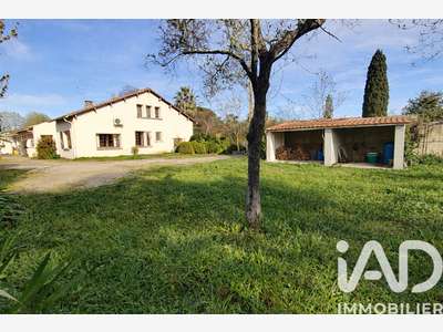 Vente maison avec garage et atelier à Beaucaire
