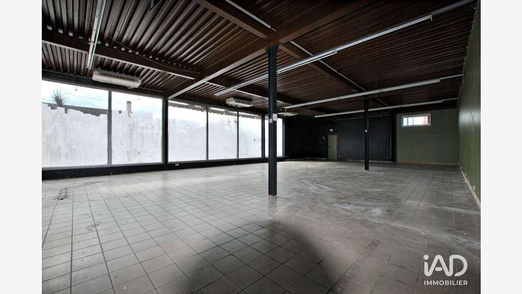 Vente locaux 800m² à Bonny-sur-Loire