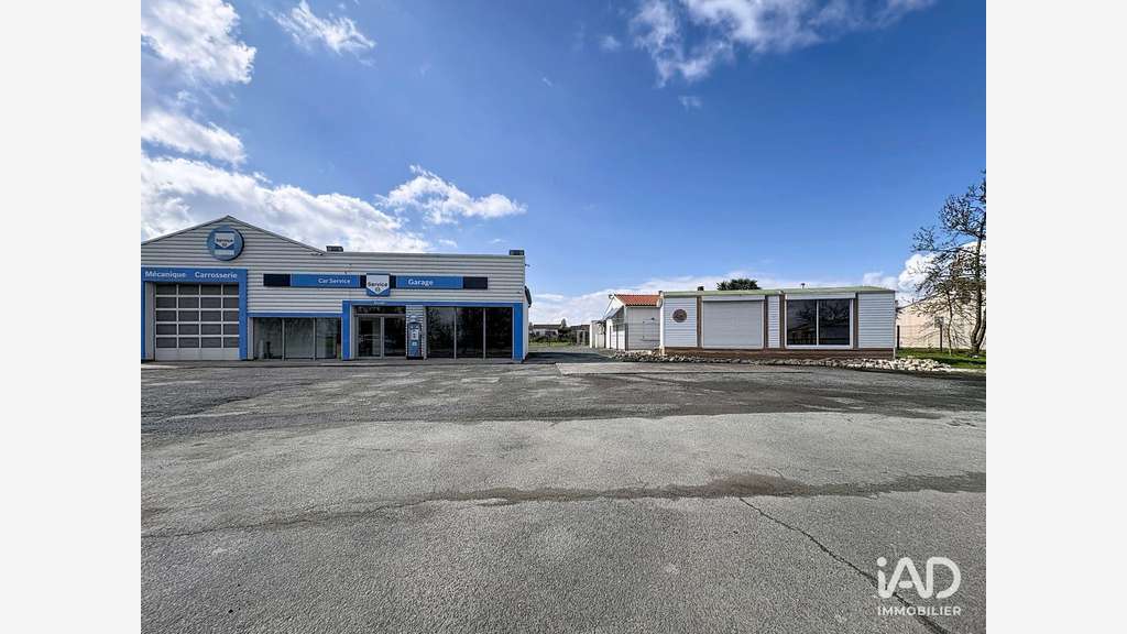 Vente ensemble immobilier empl N°1 à Charron