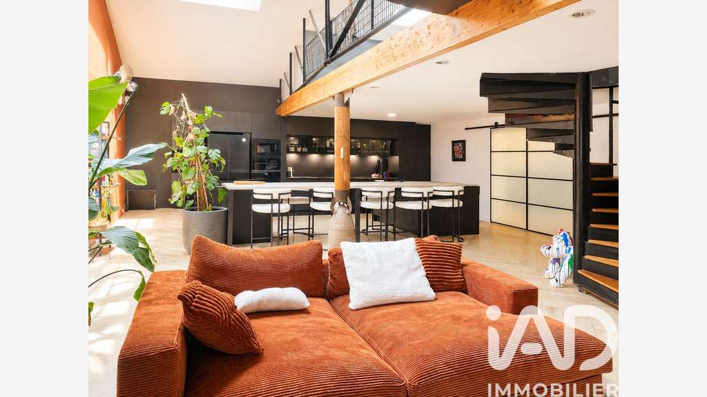 Vente Loft/atelier de 400m² à Chevry-Cossigny