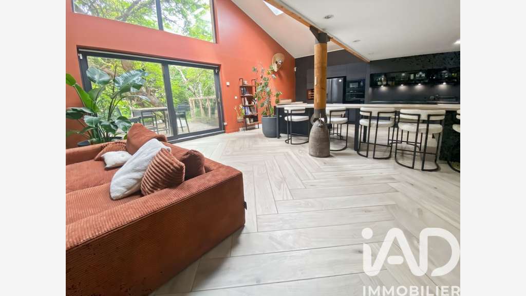 Vente Loft/atelier de 400m² à Chevry-Cossigny