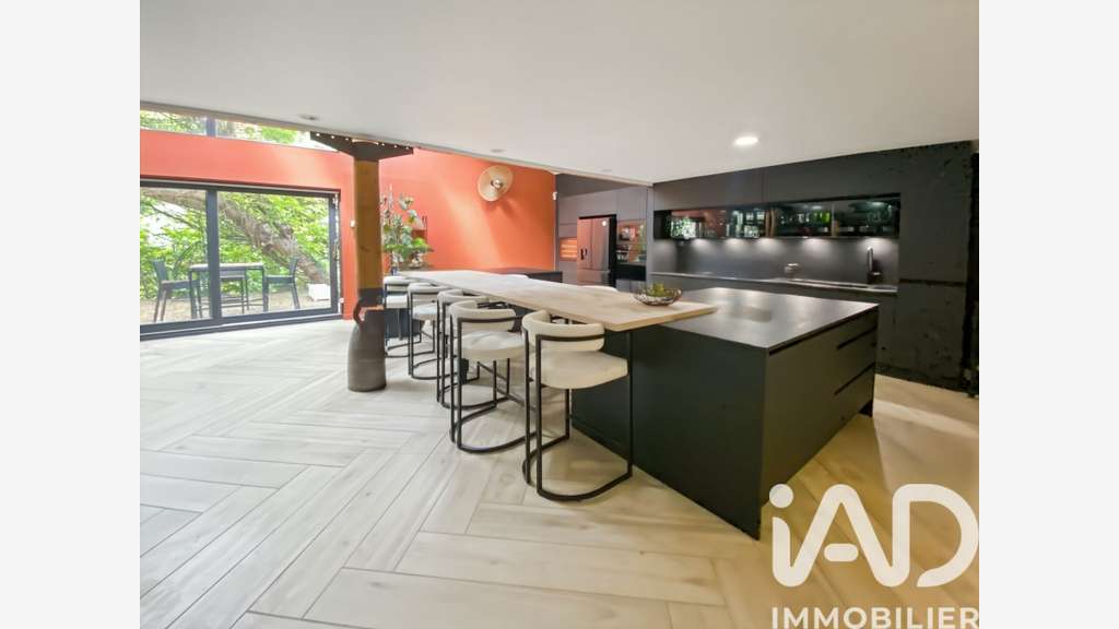 Vente Loft/atelier de 400m² à Chevry-Cossigny