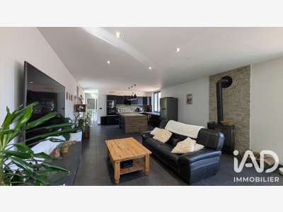 Vente local 124m² à Chomérac