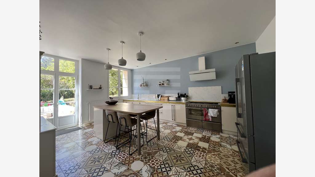 AV domaine d'exception 350m² Béziers cadre idéal
