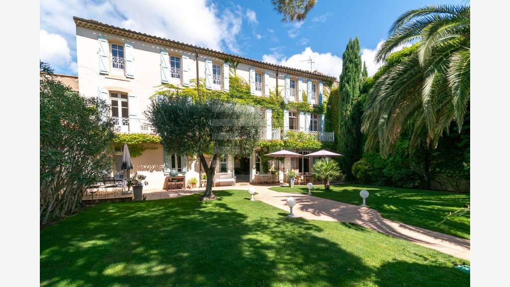 Vente magnifique maison d'hôtes proche d'Olonzac
