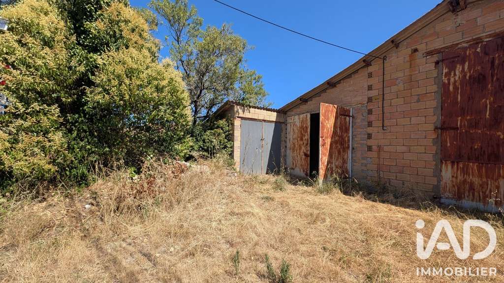AV ensemble immobilier mixte 135m² à Giroussens 