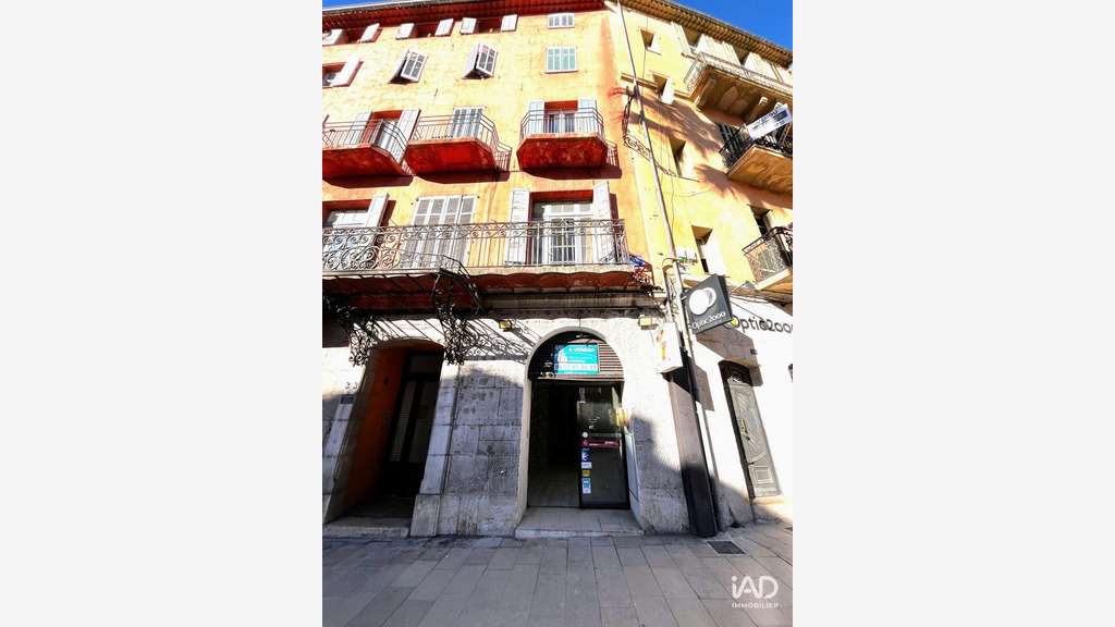 Vente murs commerciaux 31m² au centre de Grasse