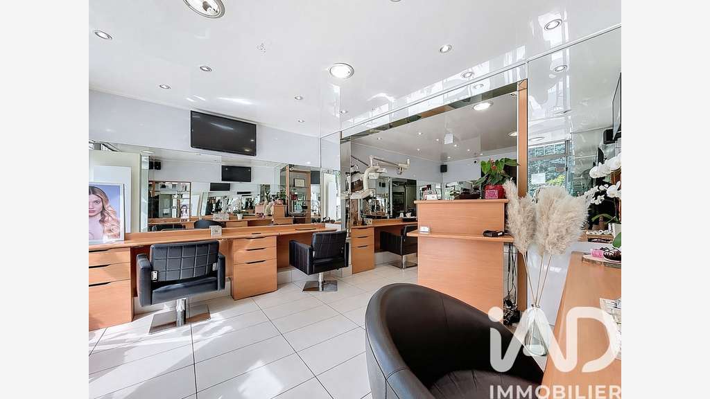 Vente Salon de coiffure au coeur de Bougival