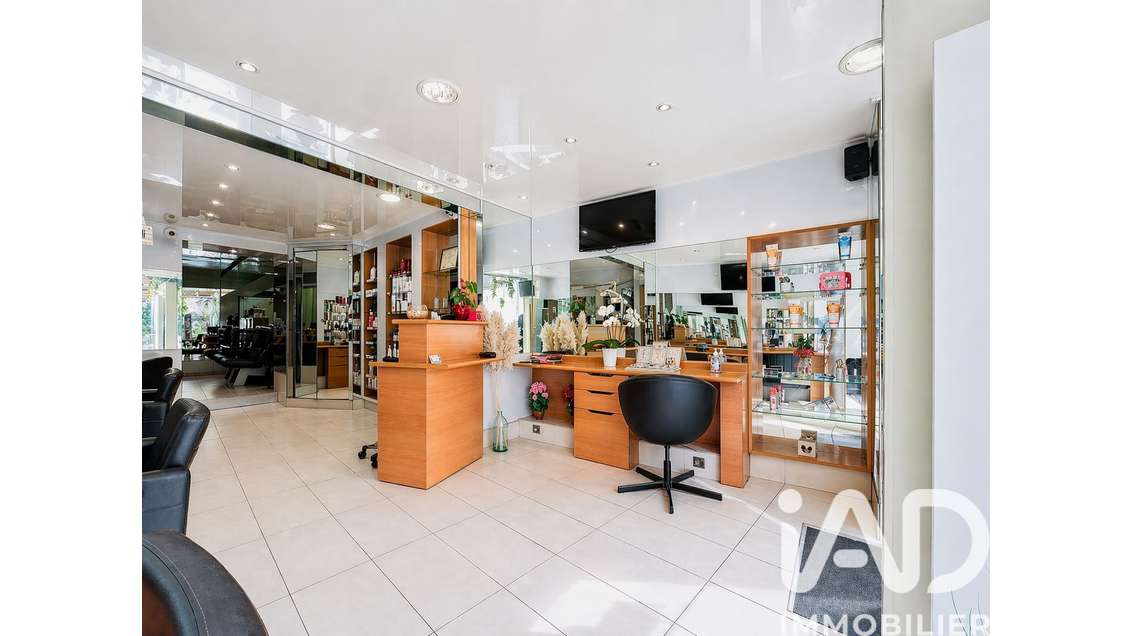 Vente Salon de coiffure au coeur de Bougival
