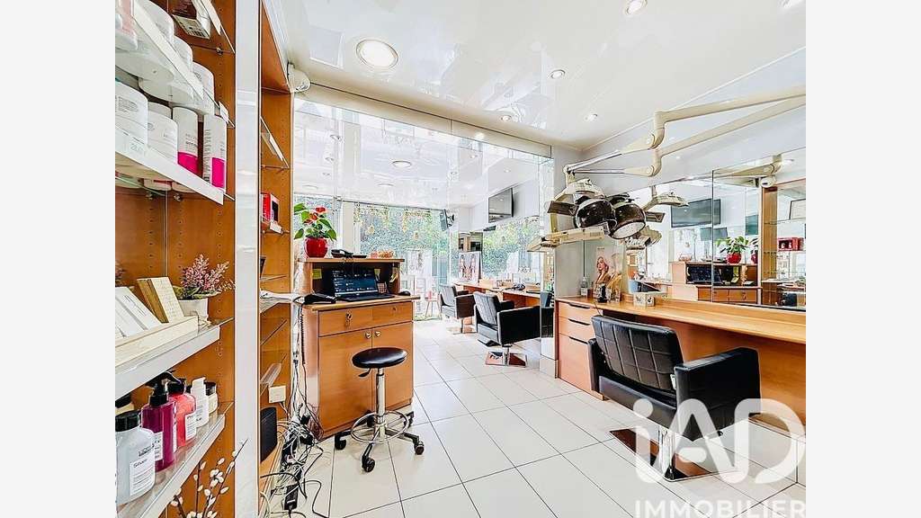 Vente Salon de coiffure au coeur de Bougival