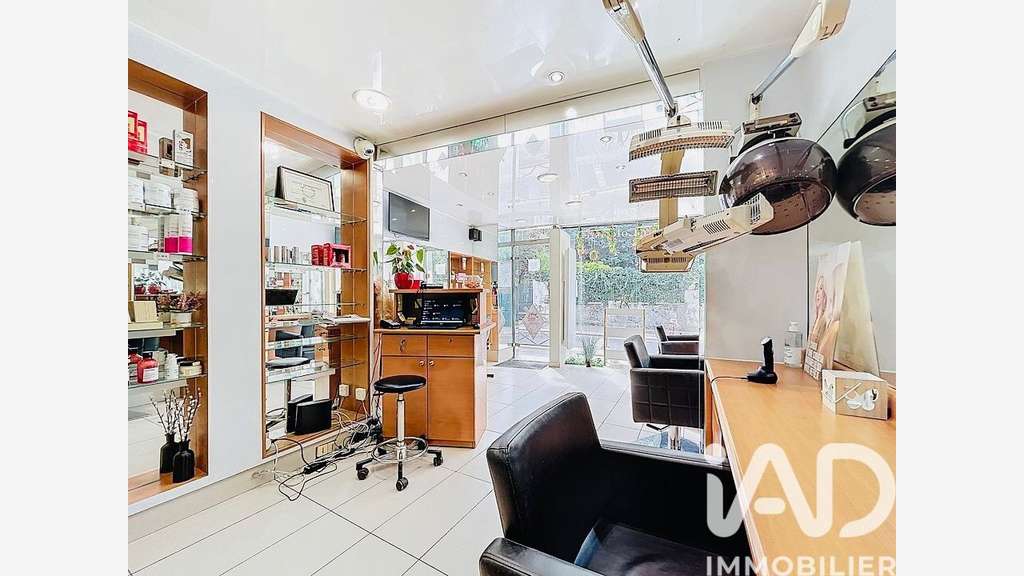 Vente Salon de coiffure au coeur de Bougival