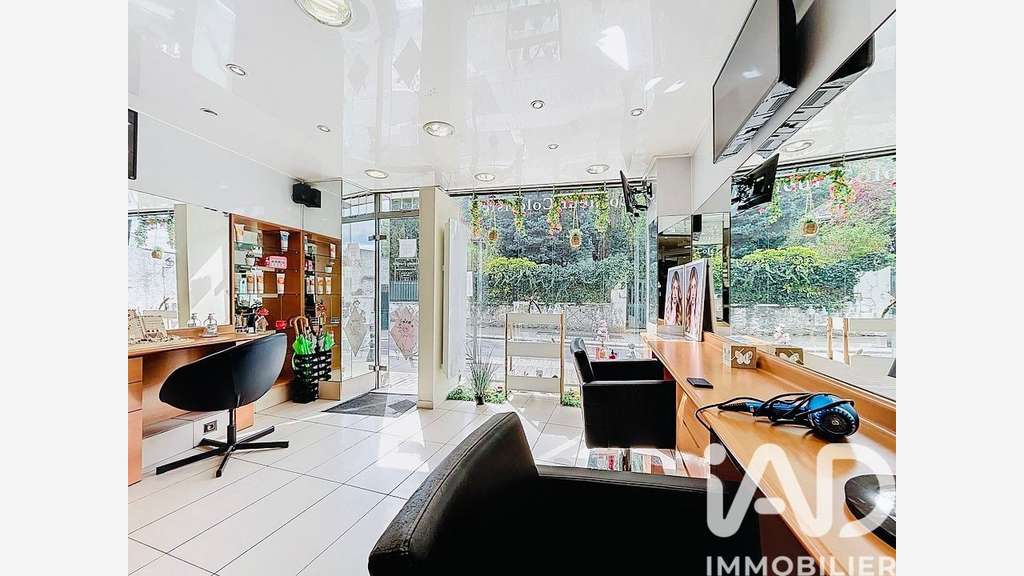 Vente Salon de coiffure au coeur de Bougival