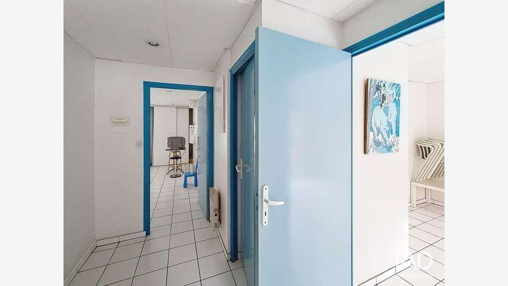 Vente local commercial + studio à Lamballe centre