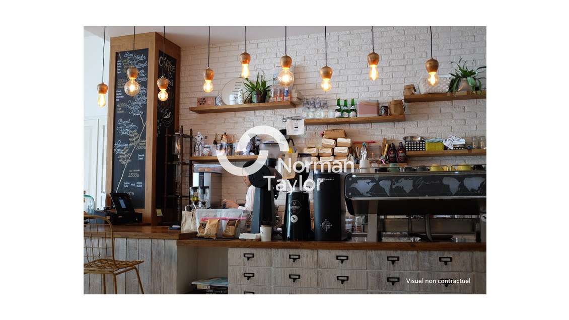 AV local commercial 79m² avec extraction à Lattes