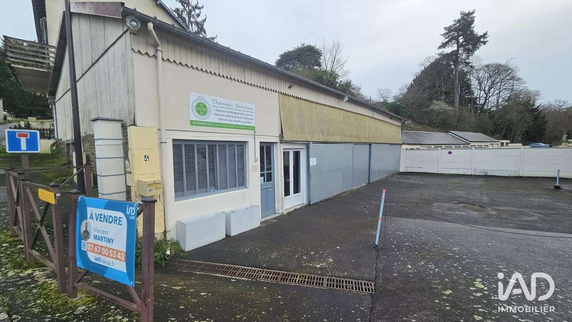 Vente murs commerciaux à Le Hom en Suisse Normande