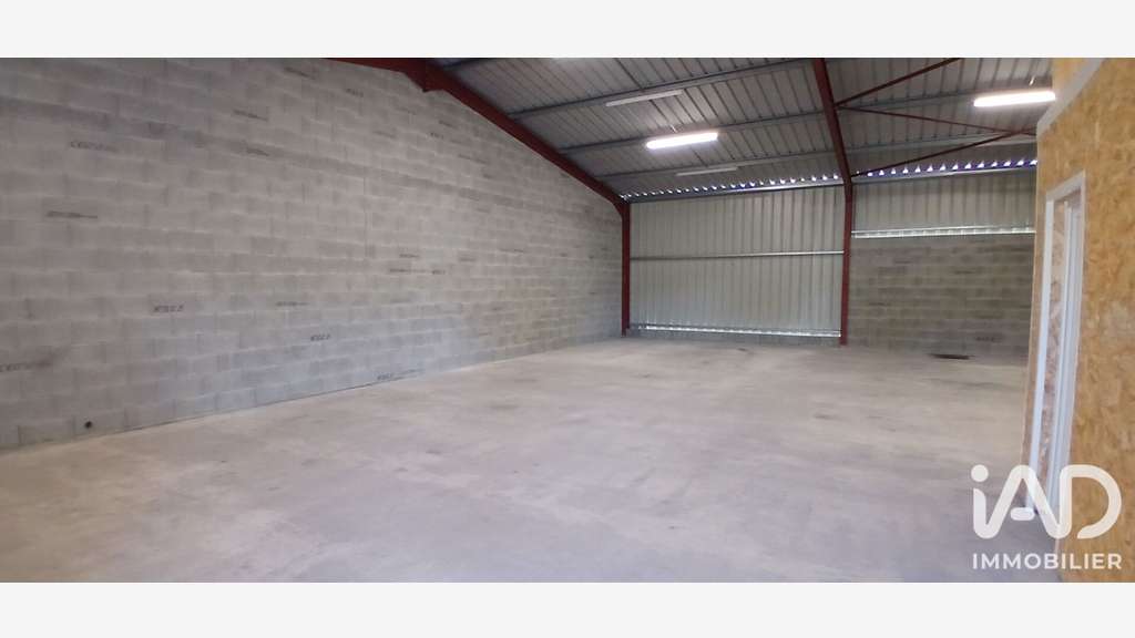 Vente local professionnel de 192m² aux Herbiers