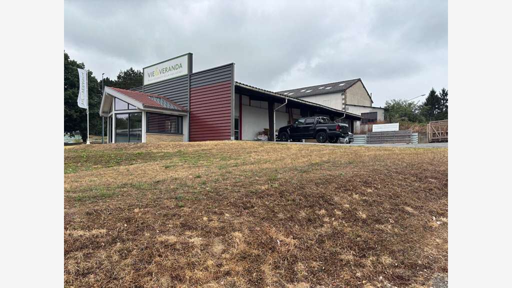 Vente droit au bail local 377m² à Limoges