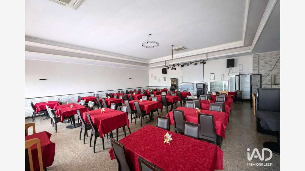 Vente immeuble ancien restaurant à Lizy-sur-Ourcq