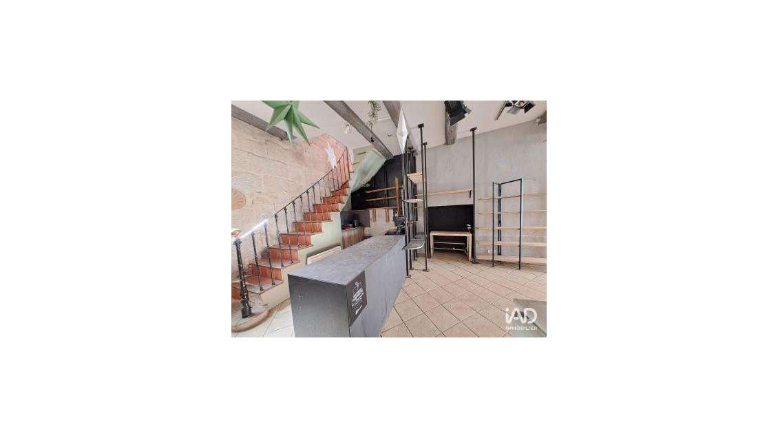 Vente ensemble immobilier commercial à Lodève