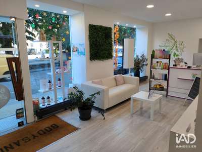 Vente Locaux commerciaux - Boutiques à Lons-le-Saunier