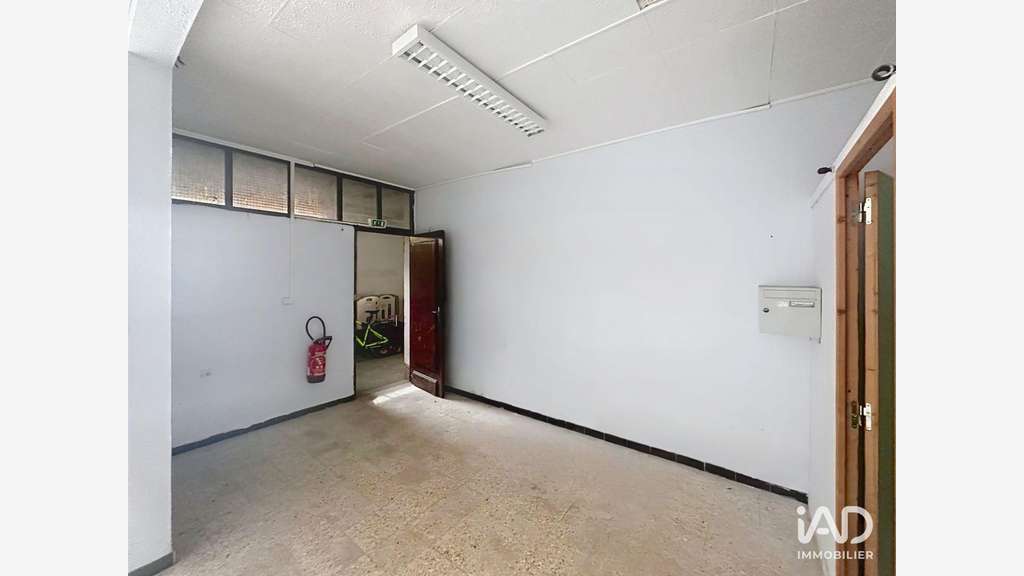 Vente local 62m² à Martigues Av Paradis Saint-Roch