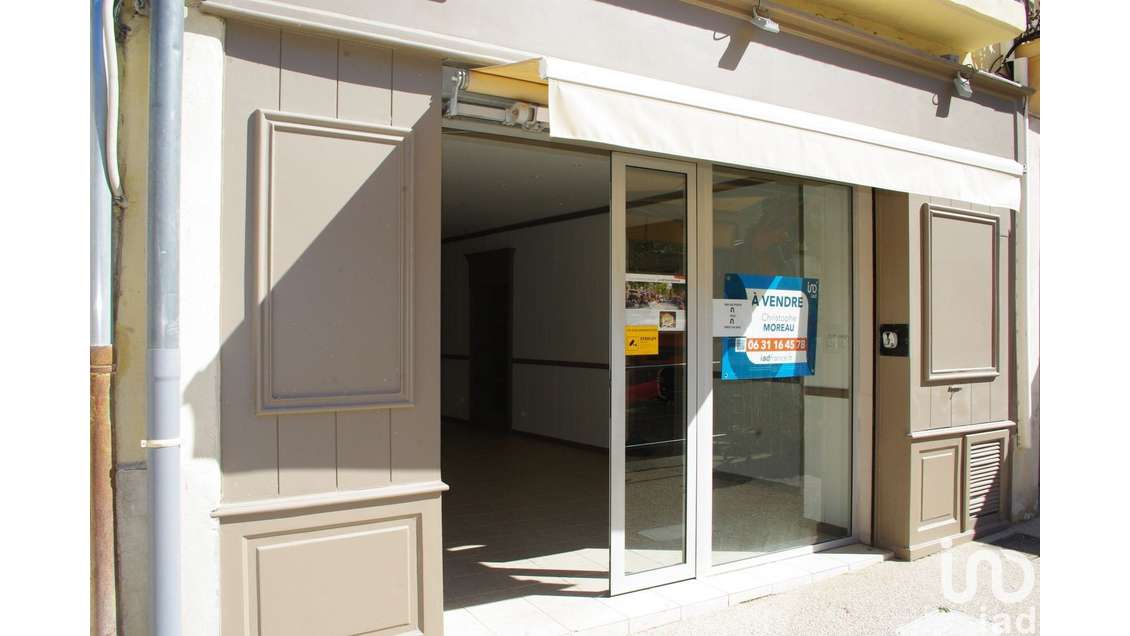 Vente local très bien agencé 52m² à Mèze