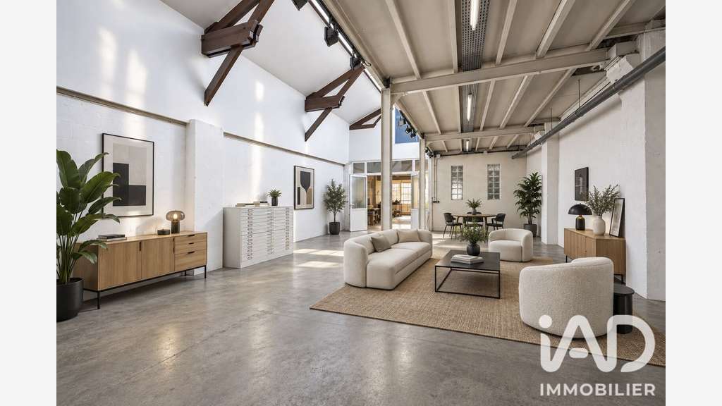 Vente atelier de 270m² sur 2 niveaux à Montreuil