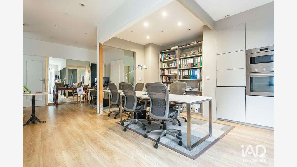 Vente local commercial d’angle à Paris
