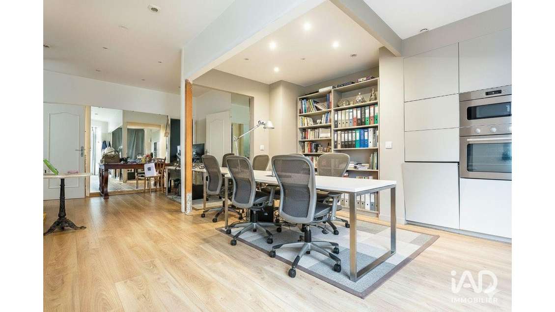 Vente local commercial d’angle à Paris