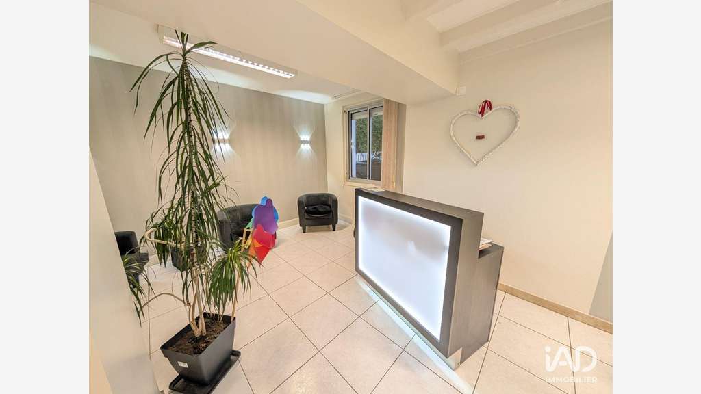 Vente local commercial 52m² à Persac
