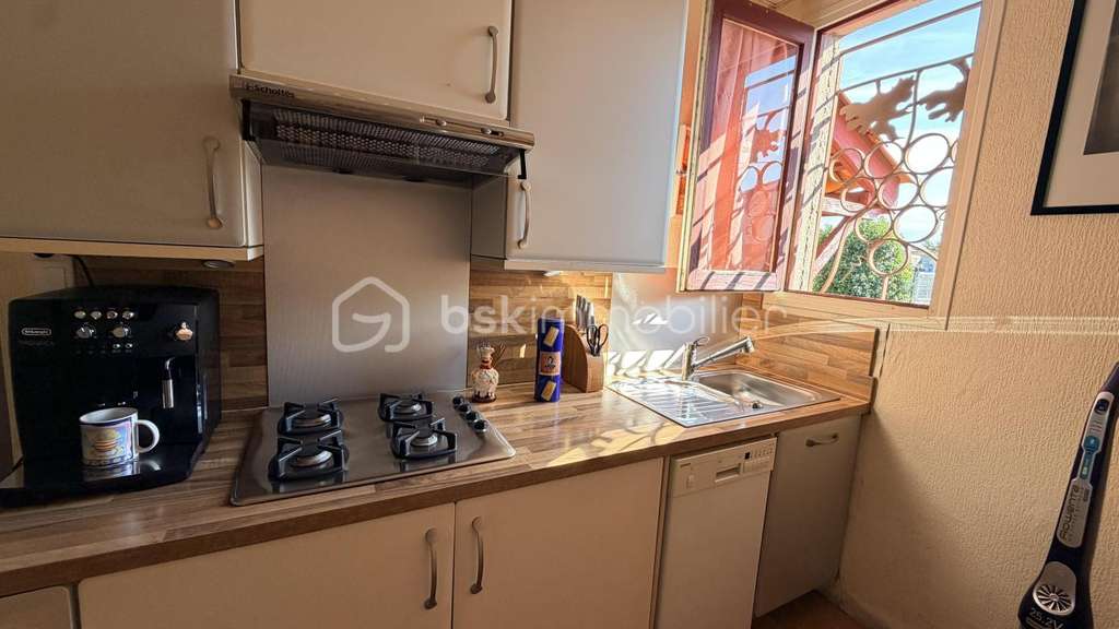 Vente local avec terrain constructible à Pézilla