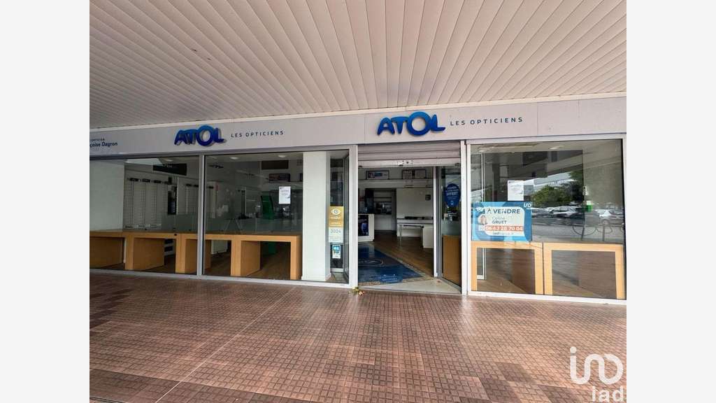 Vente boutique libre 132m² à Poitiers