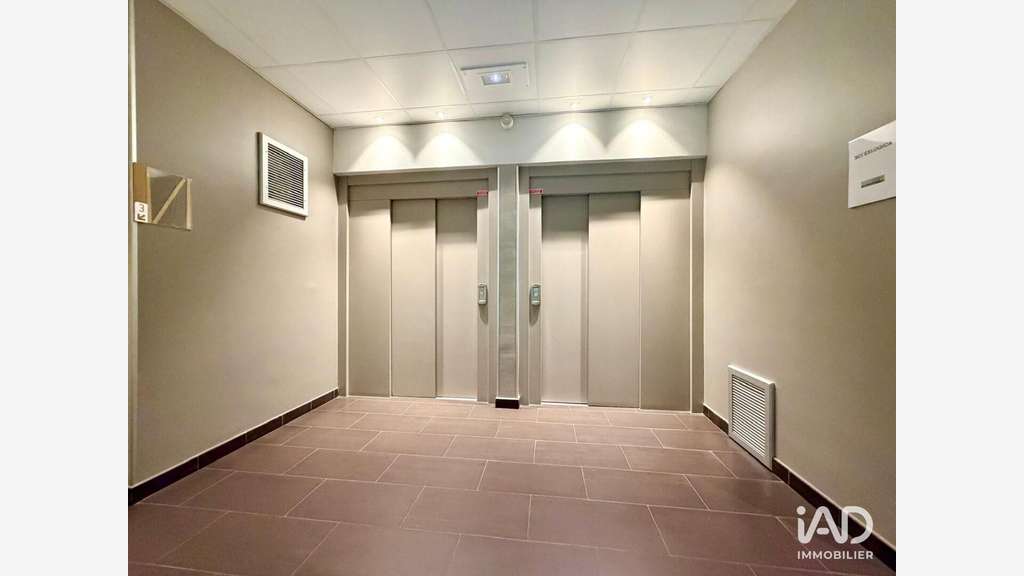 Vente bureaux 222m² à Reims Clairmarais 